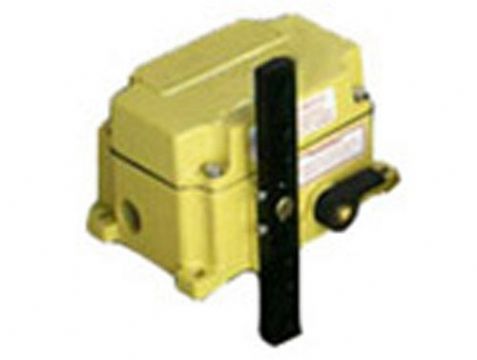 點(diǎn)擊查看詳細(xì)信息<br>標(biāo)題：HFKLT2-N拉繩開關(guān) 閱讀次數(shù)：2223