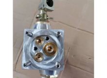 點(diǎn)擊查看詳細(xì)信息<br>標(biāo)題：閥塊總成 閱讀次數(shù)：2090